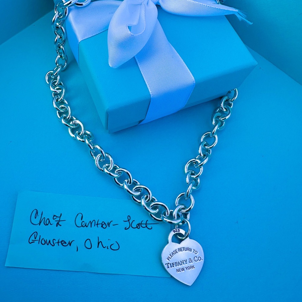 Tiffany & Co Heart Tag Necklace in Sterling Silver - Picture 7 of 8